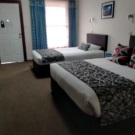 Sandstock Motor Inn 아미데일 외부 사진