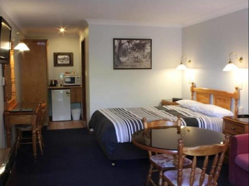 Sandstock Motor Inn 아미데일 외부 사진